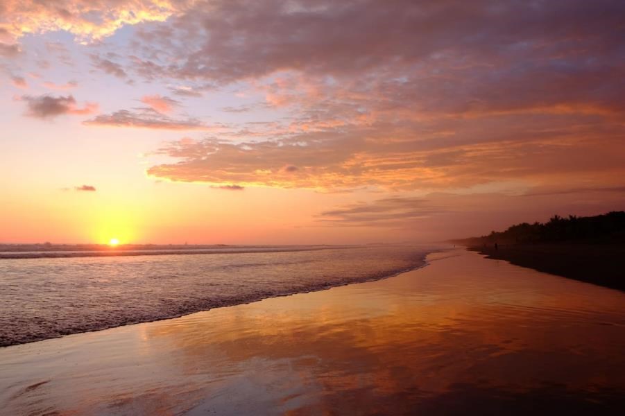 BEACH LOT READY TO BUILD, MATAPALO, FOR SALE!!!