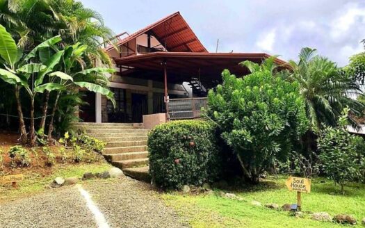 Quepos